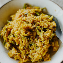 Load image into Gallery viewer, Back Country Cuisine Thai Green Chicken Curry
